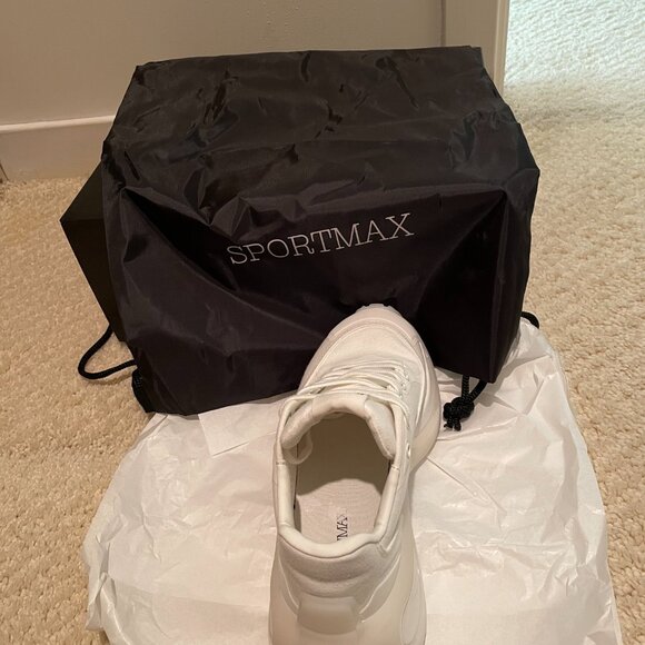 MaxMara Women's Sportmax Sneakers - Size 36/US6 - Like New, Only Worn Once! - Picture 5 of 13